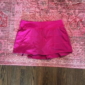 Lululemon size 6 pace rival mid-rise skirt 12"